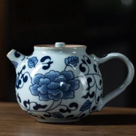 Interlock Branch Lotus Teapot